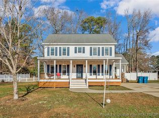 130 Red Robin Dr, Dunn, NC 28334