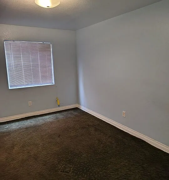 10516 Avalon Blvd — Photo 6