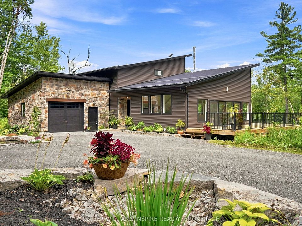1st image of 866 Godolphin Rd