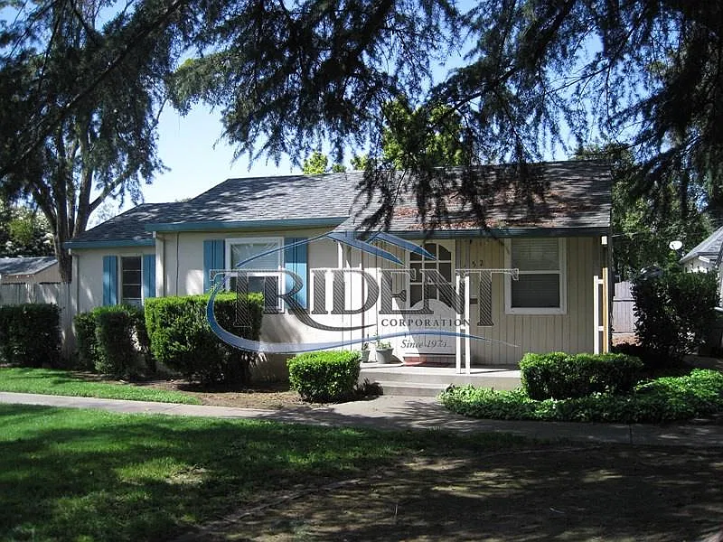 452 McRae Way