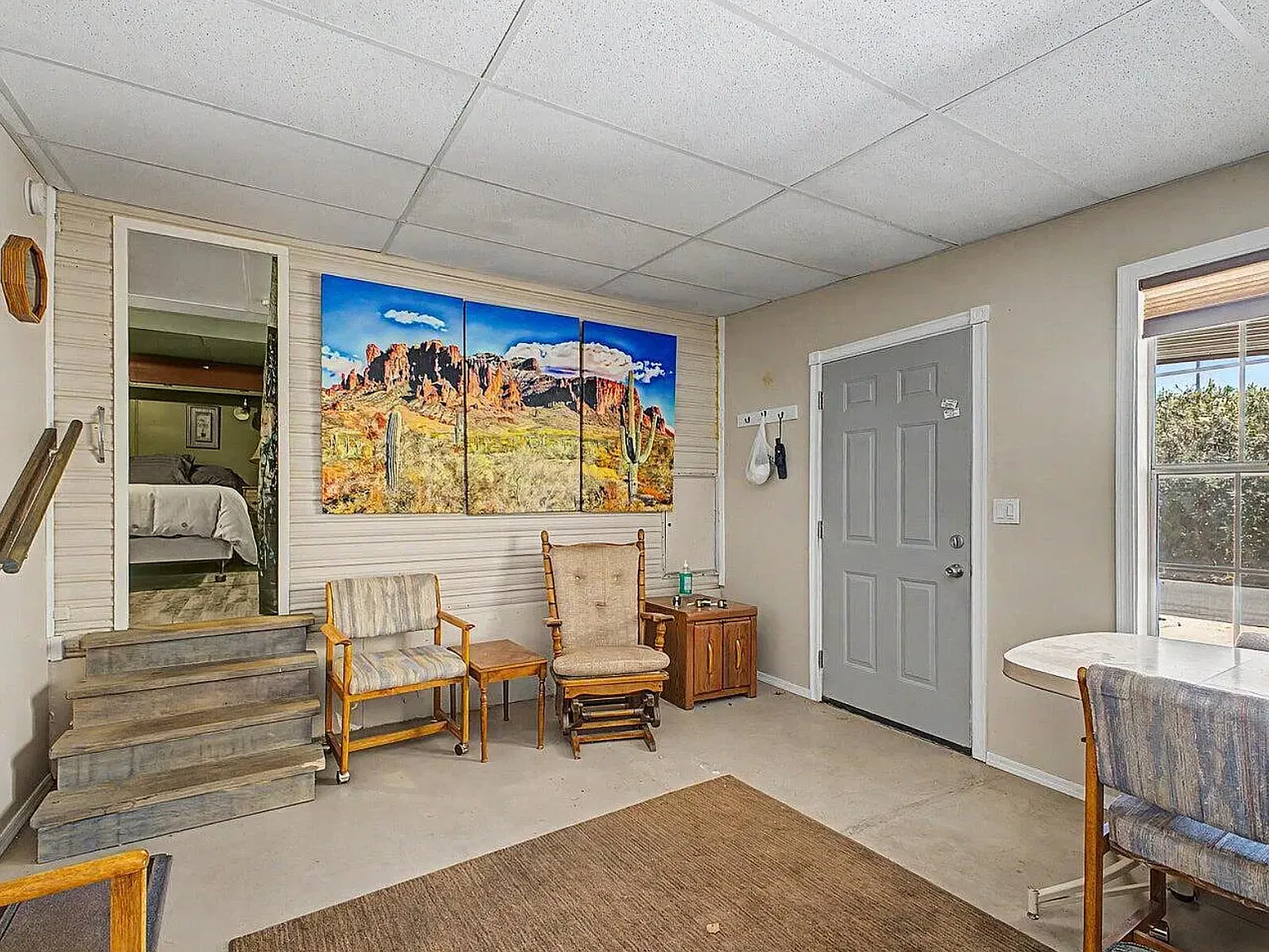 2 bed, 450 sqft, $795 — Photo 2