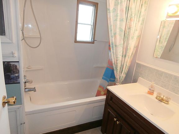 Main Bath