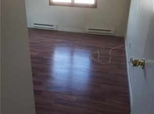 596 Newhall St #2R, Hamden, CT 06517