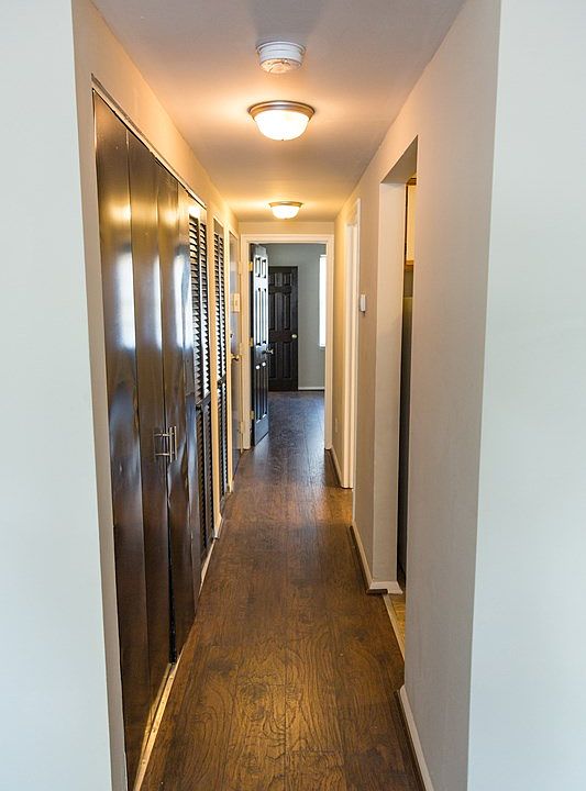 1st image of 2215 W Cary St APT C