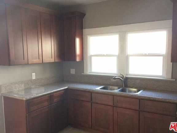 5th image of 1235 W 39th St