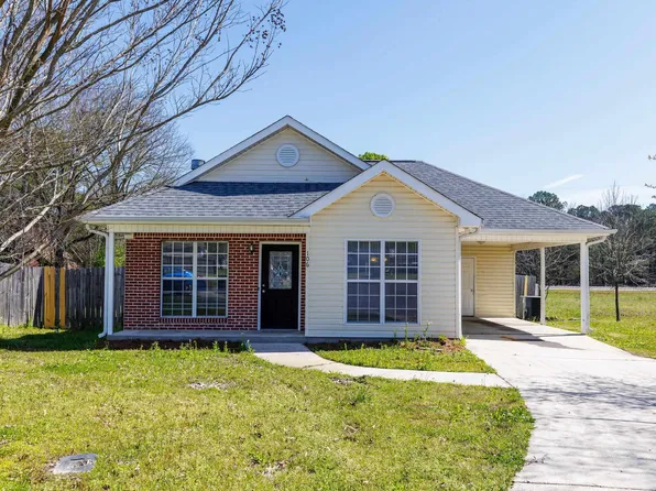 106 Cove Lndg, Calera, AL 35040