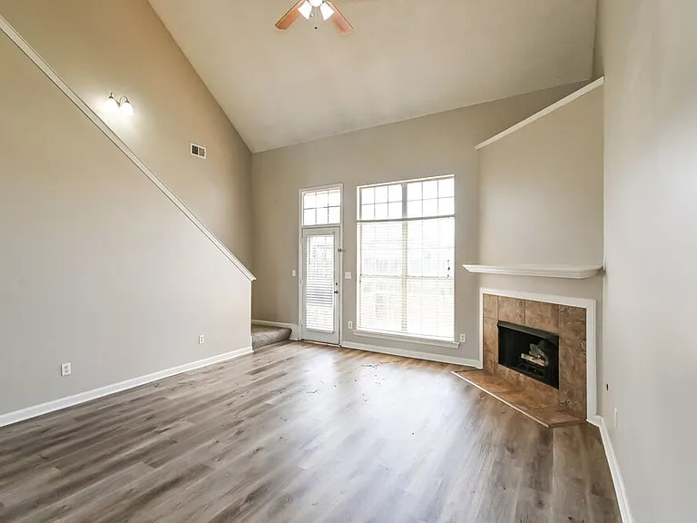 4815 Half Moon Cv — Photo 5