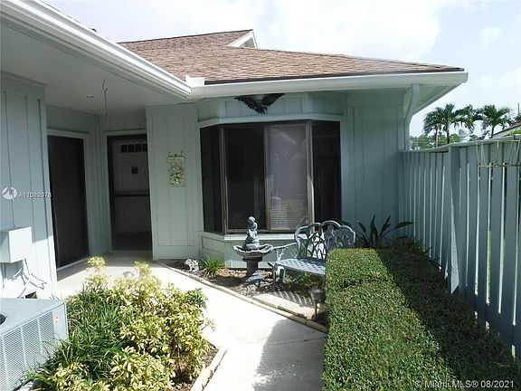 4th image of 12859 SE Berwick Ct