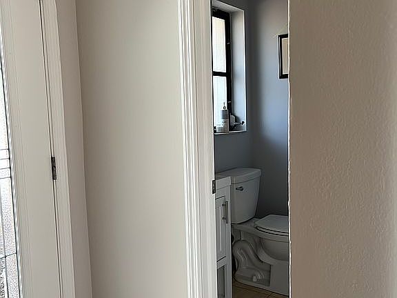 1/2 bathroom downstairs