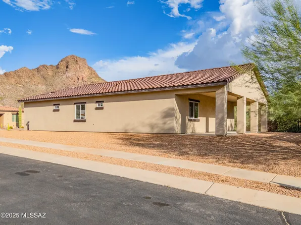 3000 S Smokin Pistol Way, Tucson, AZ 85713