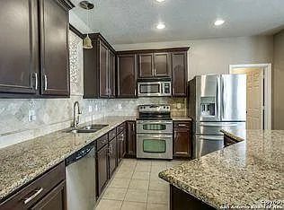 25111 Royal Land, San Antonio, TX 78255