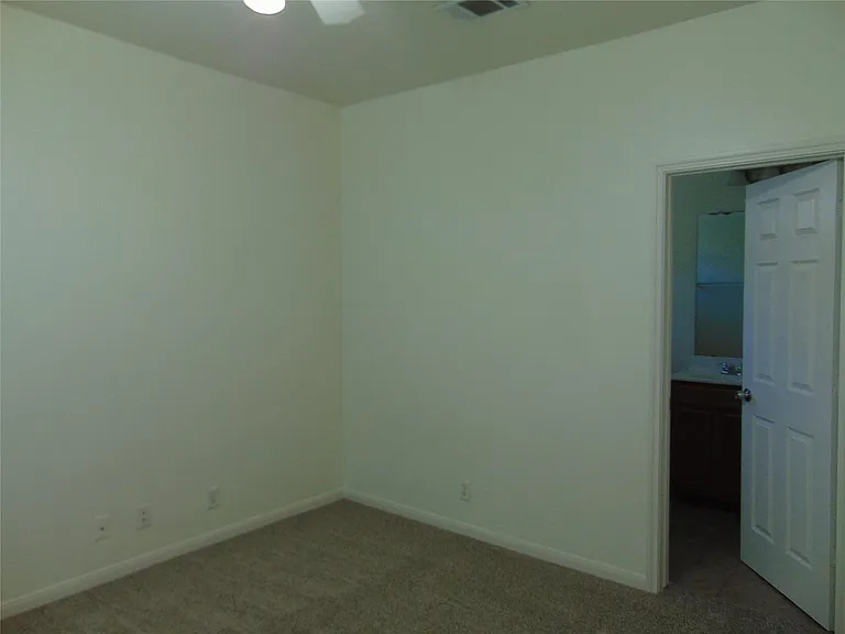 2405 Allred Dr #A — Photo 6