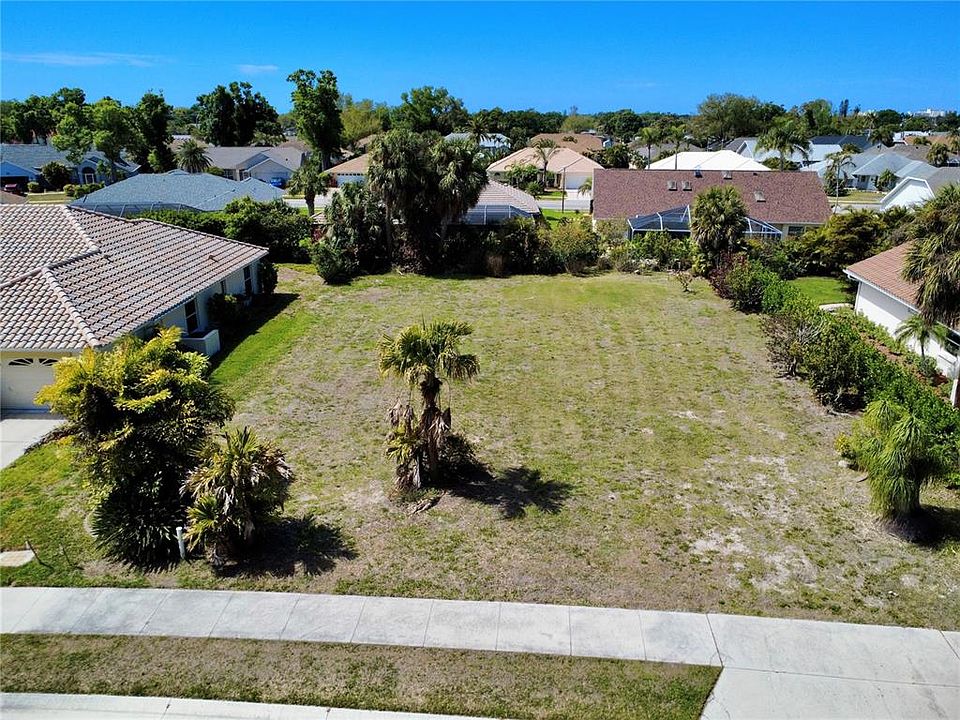 1st image of 565 PARK ESTATES SQUARE LOT 32