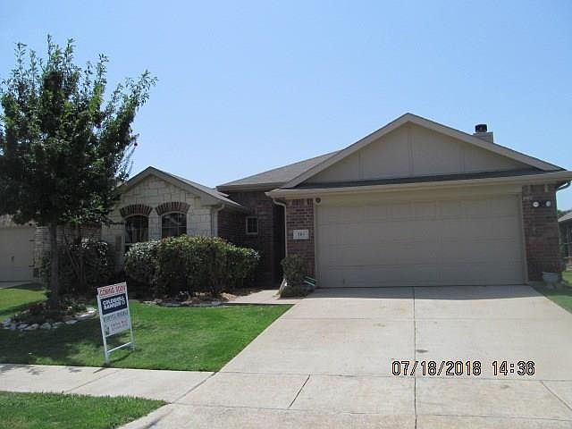 1st image of 805 Waller Dr