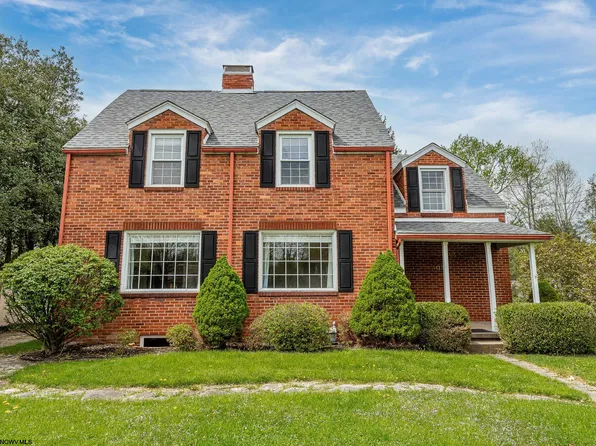 305 Mulberry St, Morgantown, WV 26505