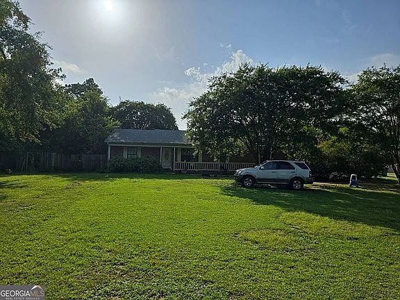 2nd image of 4021 Schifko Rd