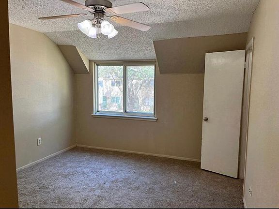 2nd image of 2126 Hazlitt Dr