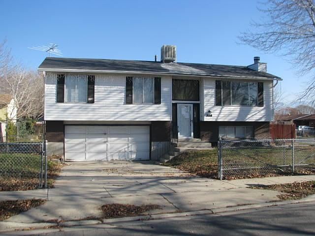 1st image of 808 N Sir Patrick Dr