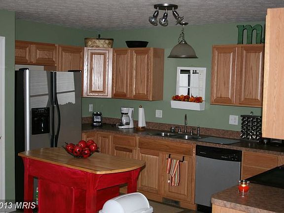 2nd image of 301 Winchester Dr