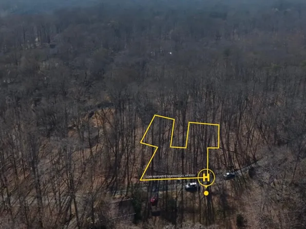 11746 Margarite St, Manassas, VA 20112