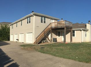 11004 NW Player Dr #D, Kansas City, MO 64152