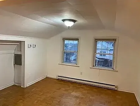 Studio, 1.0 bath, 900 sqft, $1,900 — Photo 2