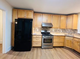 135 72nd St APT 1, North Bergen, NJ 07047