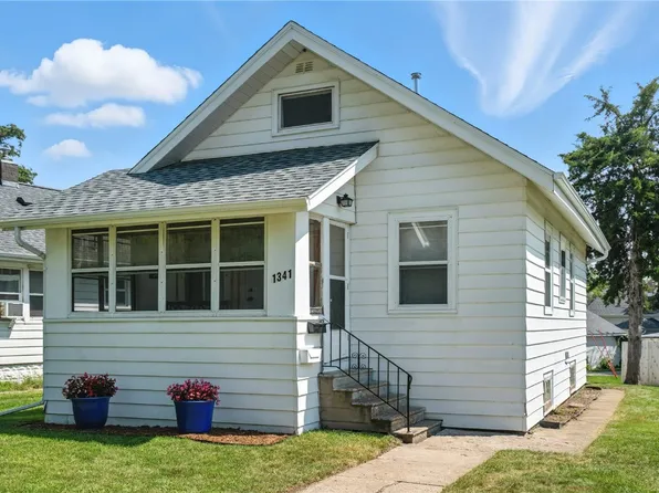 1341 F Ave NW, Cedar Rapids, IA 52405