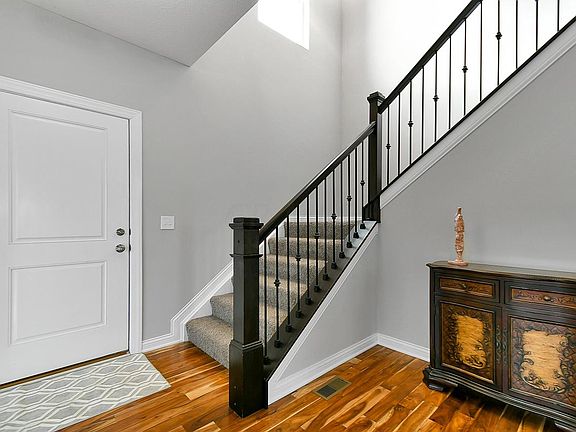 4th image of 7805 Meadow Chase Dr