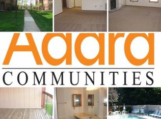 447 King Oak Ln, Dayton, OH 45415