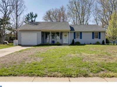 211 Tenby Chase Dr, Delran Township, NJ, 08075