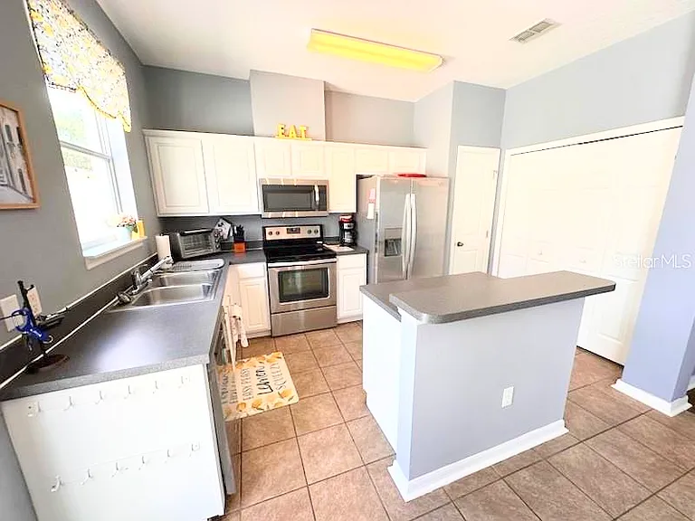 8524 Danforth Dr — Photo 1