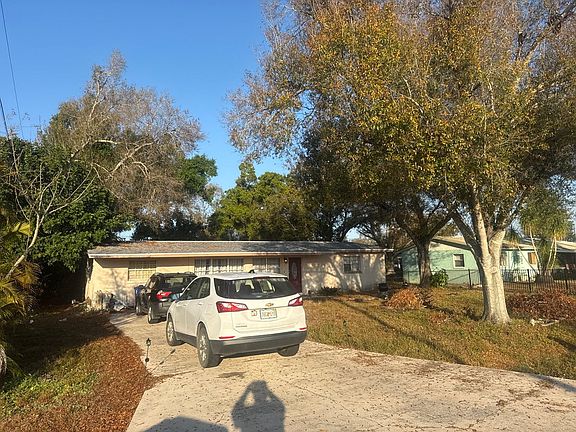 3rd image of 2227 River Ridge Blvd