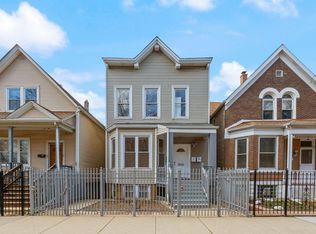 1910 N Kedvale Ave, Chicago, IL 60639