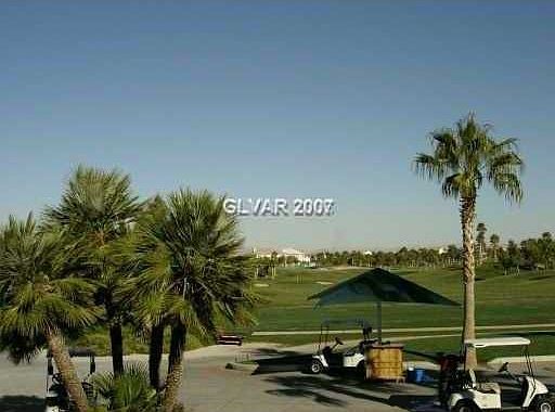 3rd image of 298 Fairway Woods Dr
