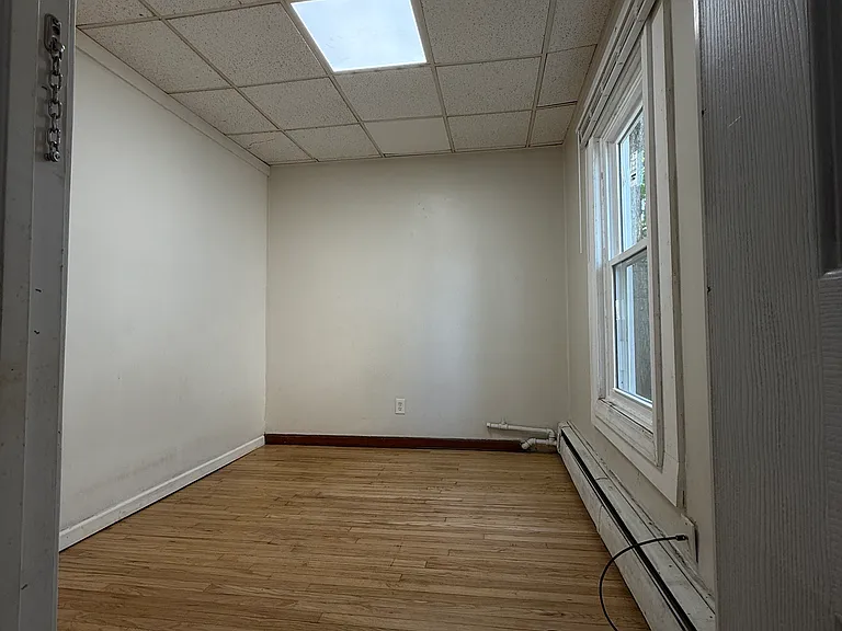 Olive St — Photo 14