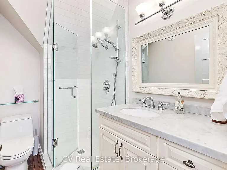 141 Snowbridge Way — Photo 21