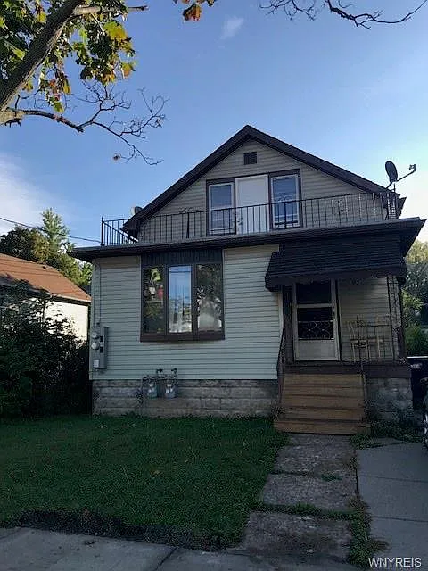 97 Wilkes Ave photo 1