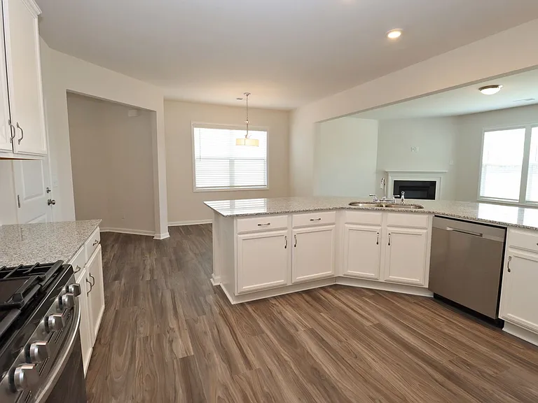 925 N Sage Drop Rd — Photo 7