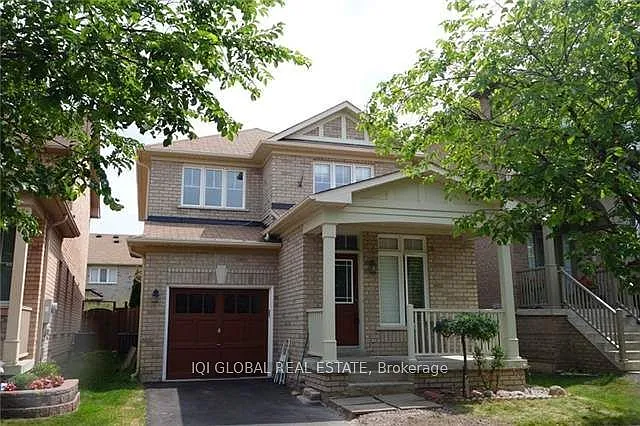 10 Saffron St — Photo 1