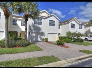 921 Hampton Cir #104, Naples, FL 34105