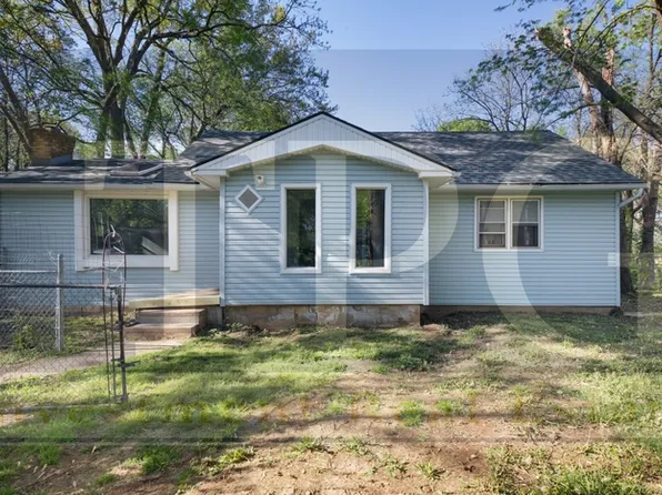 6804 E 66th St, Kansas City, MO 64133