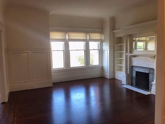 4th image of 3561 Jackson St