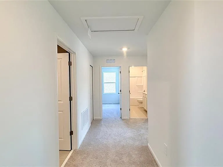1558 Loxley Trl — Photo 23