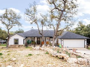1847 Winding Creek Trl, Spring Branch, TX 78070