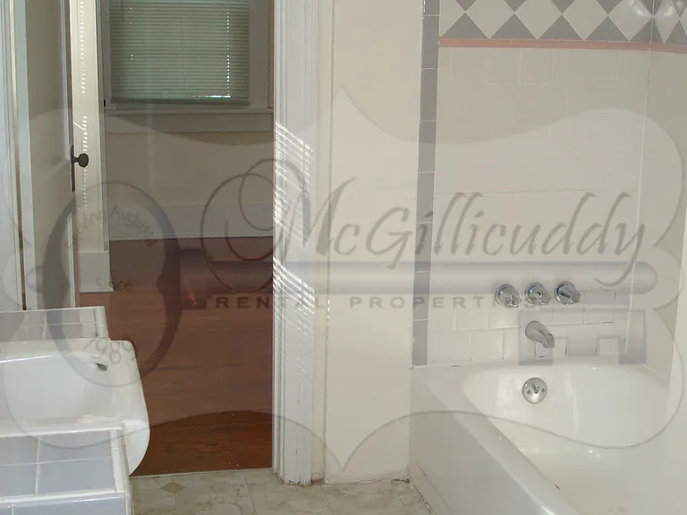 1507 Troupe St #4 — Photo 12