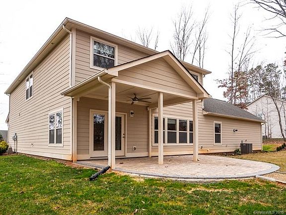 3rd image of 6506 Northern Red Oak Dr
