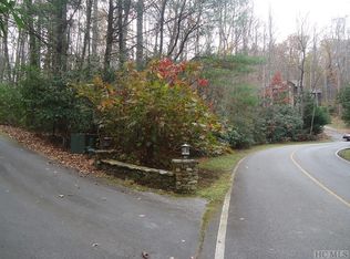 90 Black Oak Dr, Cashiers, NC 28774