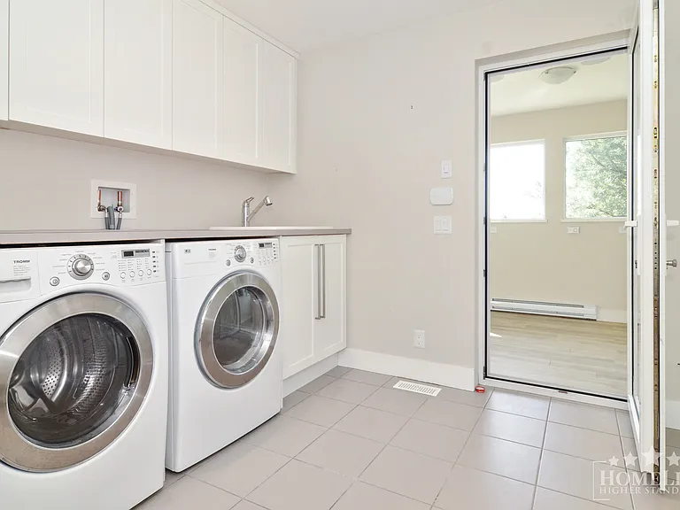 15728 Buena Vista Ave #HOUSE — Photo 23