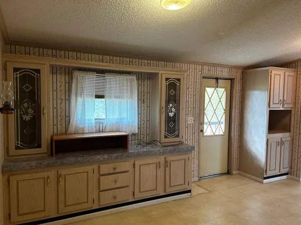 2120 S Burleson Blvd Trailer 105, Burleson, TX 76028